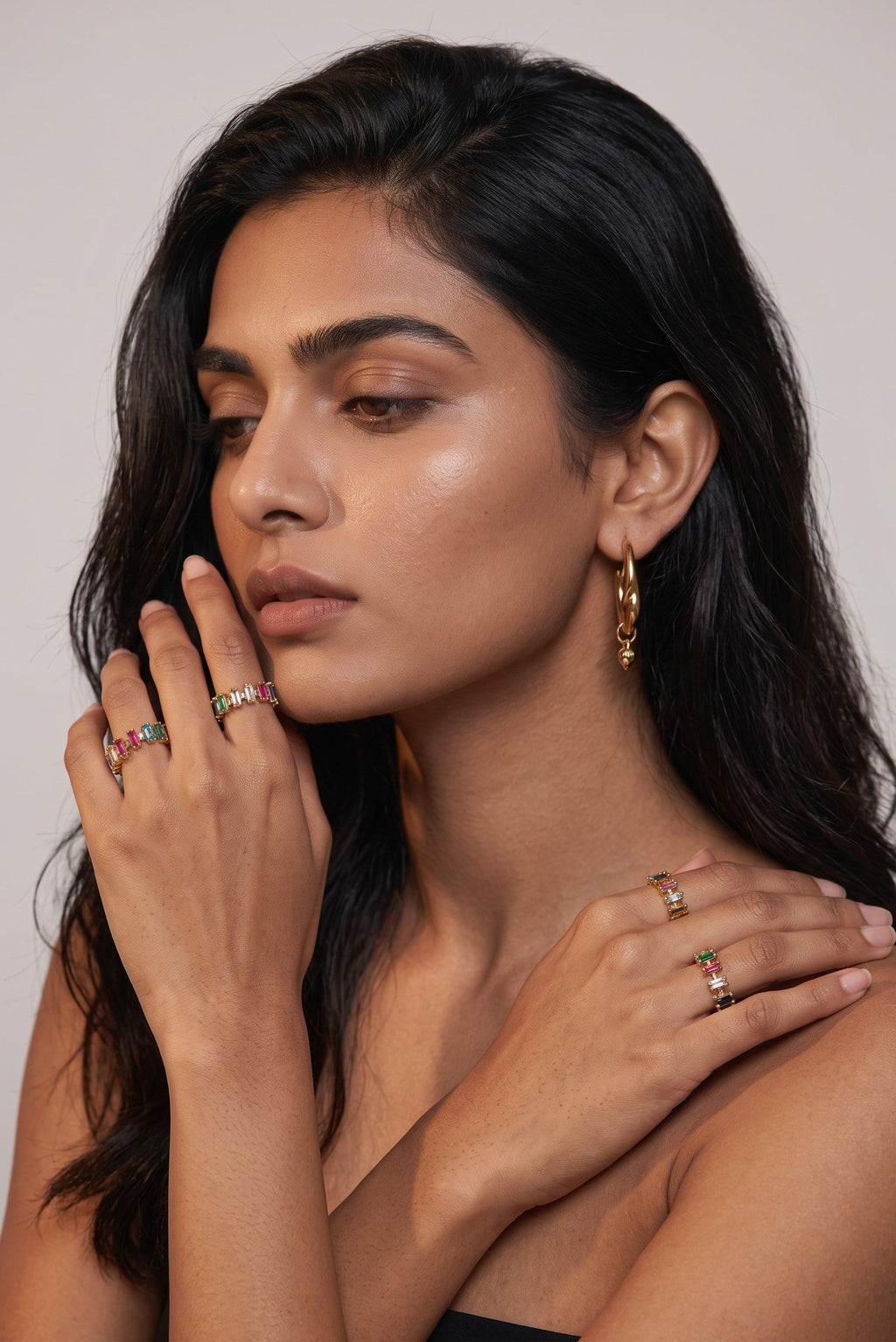 Trove Colombo Lovella 18K gold-plated copper rings with colorful baguette cubic zirconia in a trendy boho Y2K style.