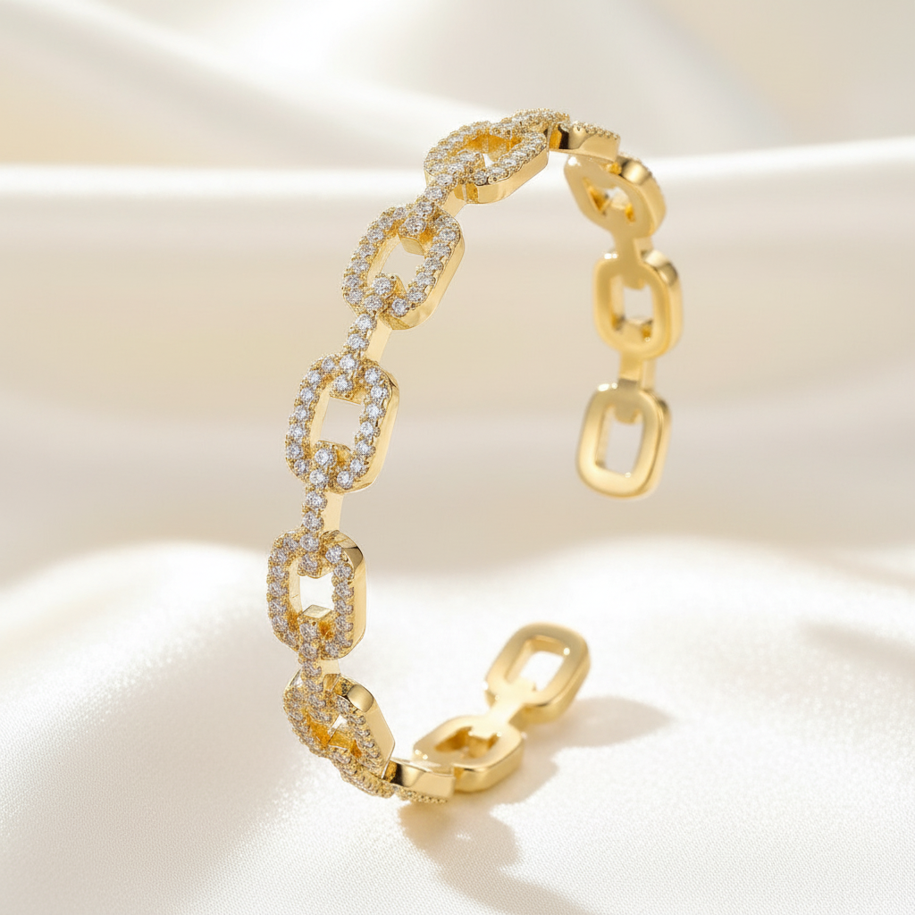 Trove Colombo Vespera bracelet featuring a gold-tone copper chain design with sparkling synthetic cubic zirconia.